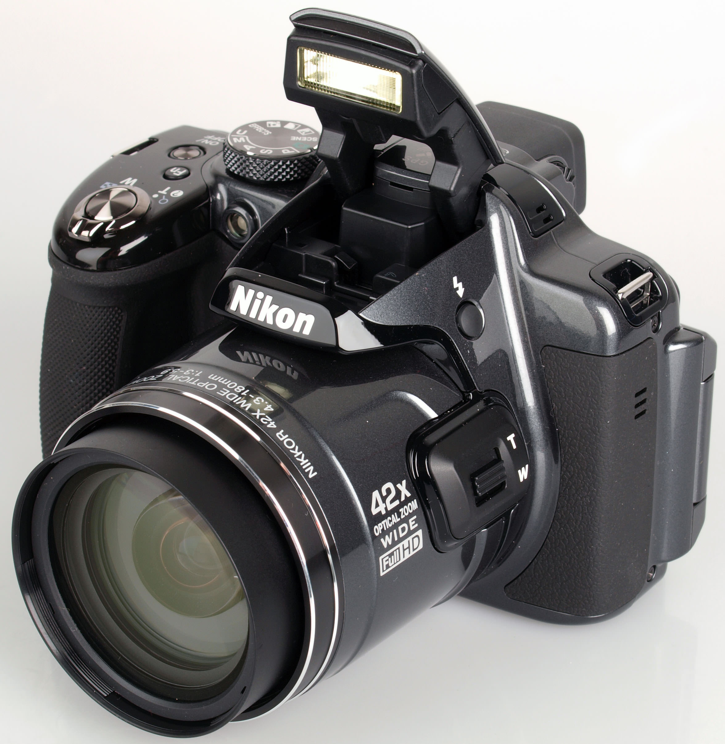 ニコン COOLPIX P520 デジタルカメラ 光学42倍ズーム 小型 黒色 最大93％オフ！ - デジタルカメラ