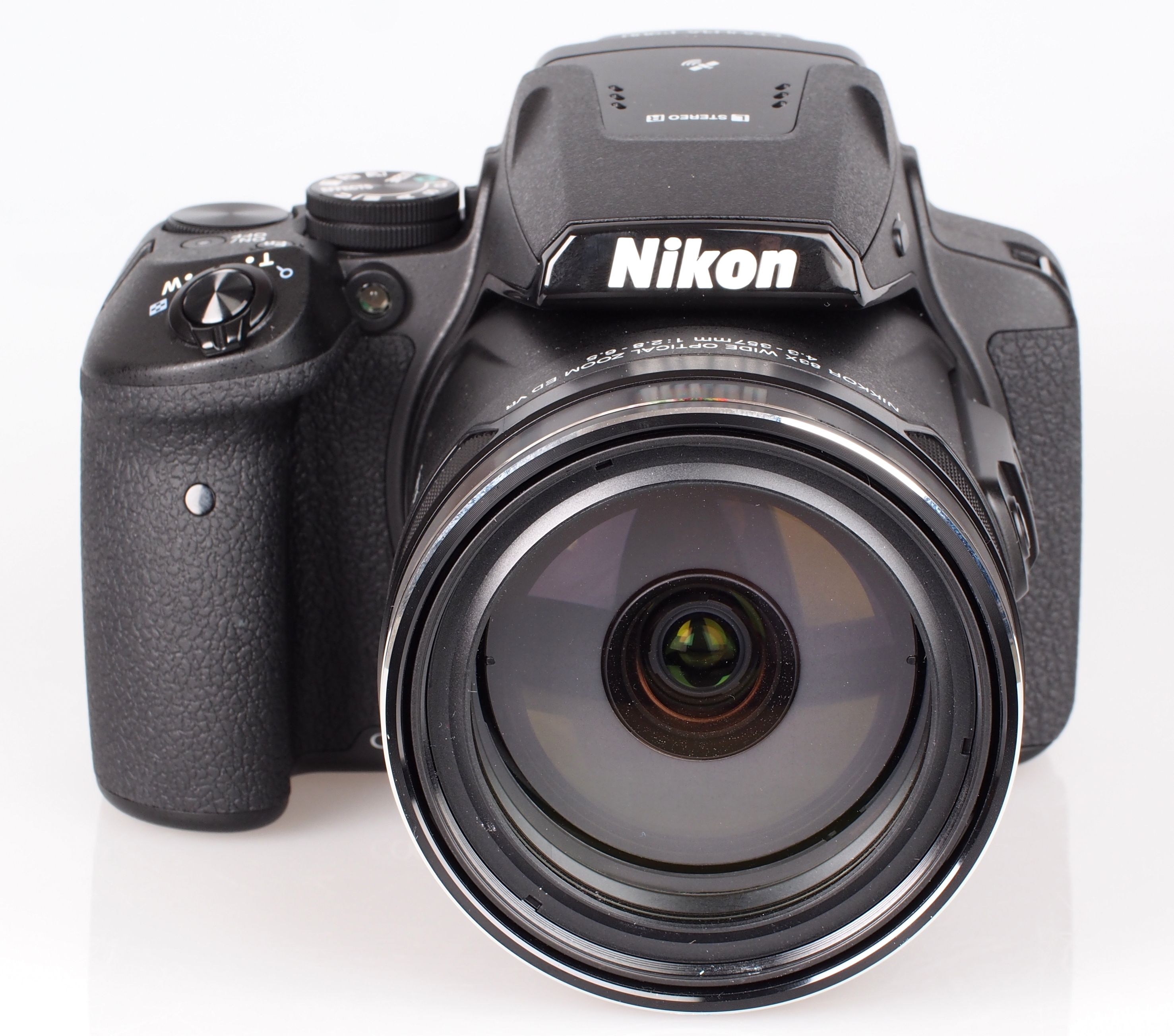 Nikon COOLPIX P900 - デジタルカメラ