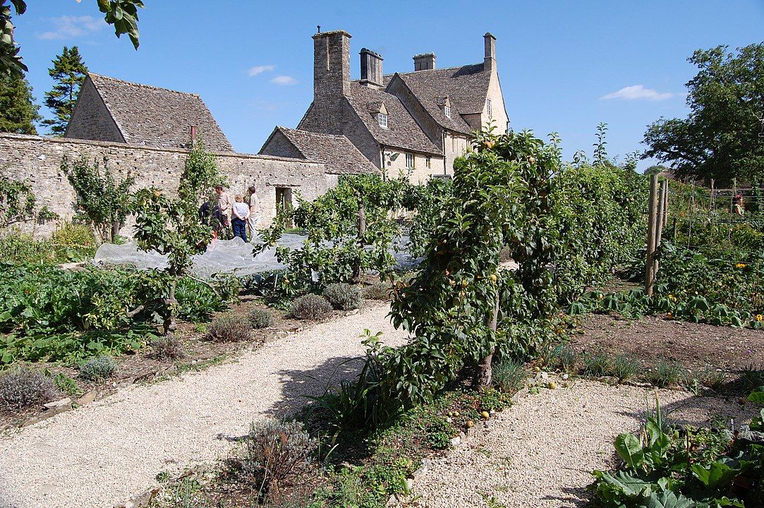 Downton Abbey Filming Location 7: Cogges Manor Farm