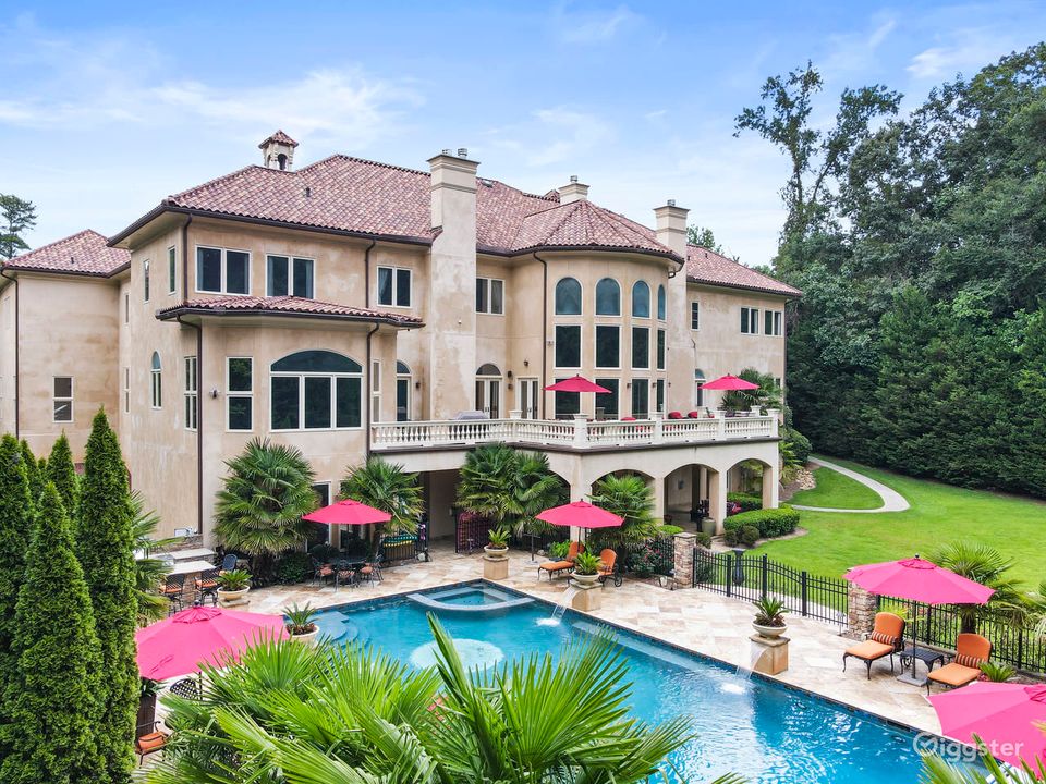 How much does it cost to rent a mansion?