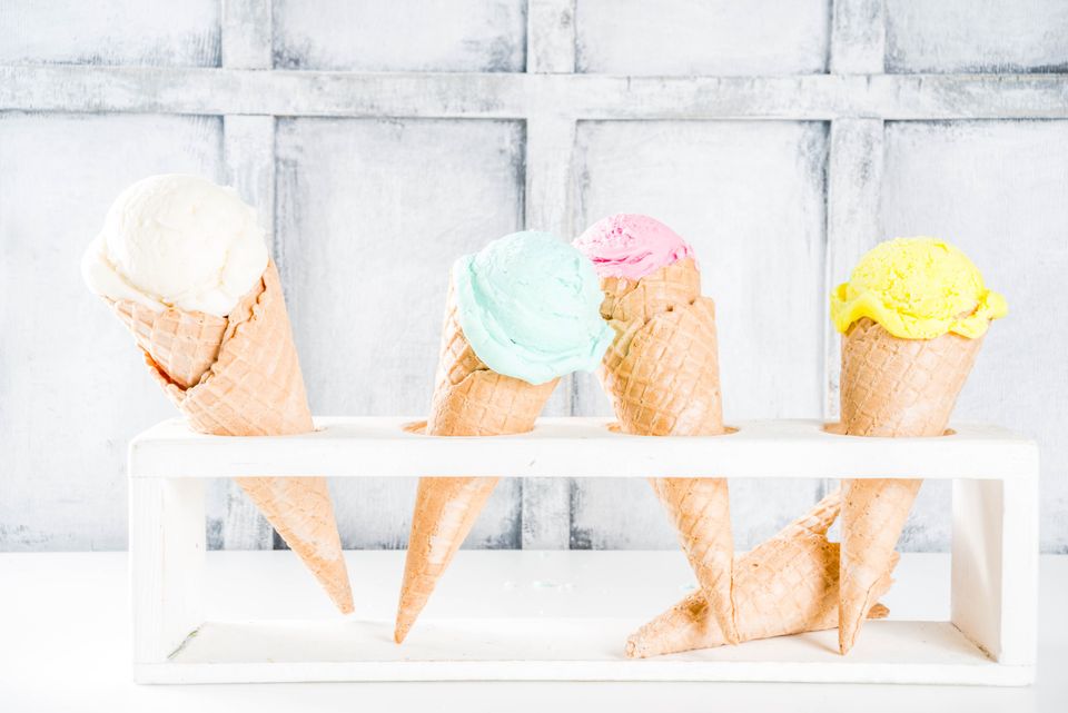 https://giggster.com/blog/content/images/size/w960/2023/09/Pastel-Ice-Cream-Social.jpg