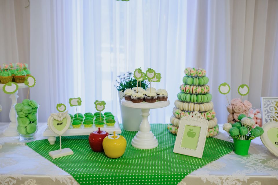 Apple of My Eye Baby Shower: Venues, Decorations & Theme Ideas