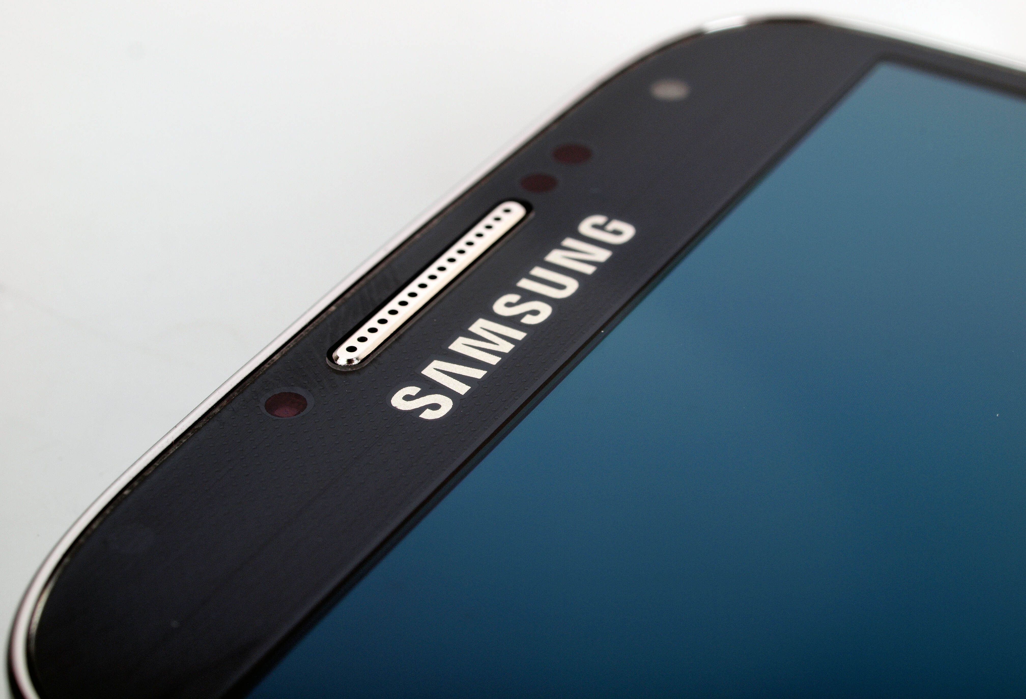 Highres Samsung Galaxy S4 2 1373873391