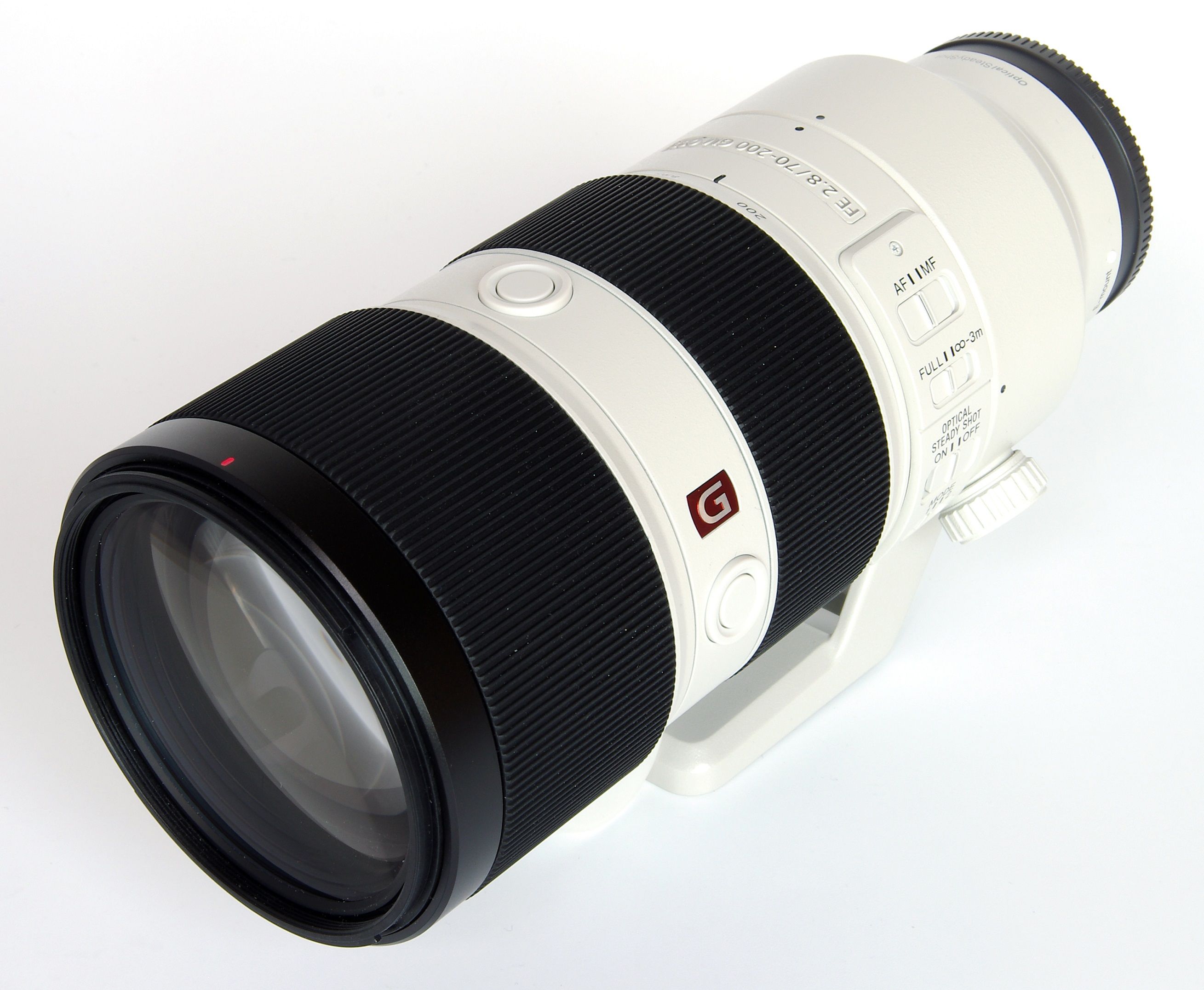 Highres Sony 70 200mm F28 G Master Front Oblique View 1486458639