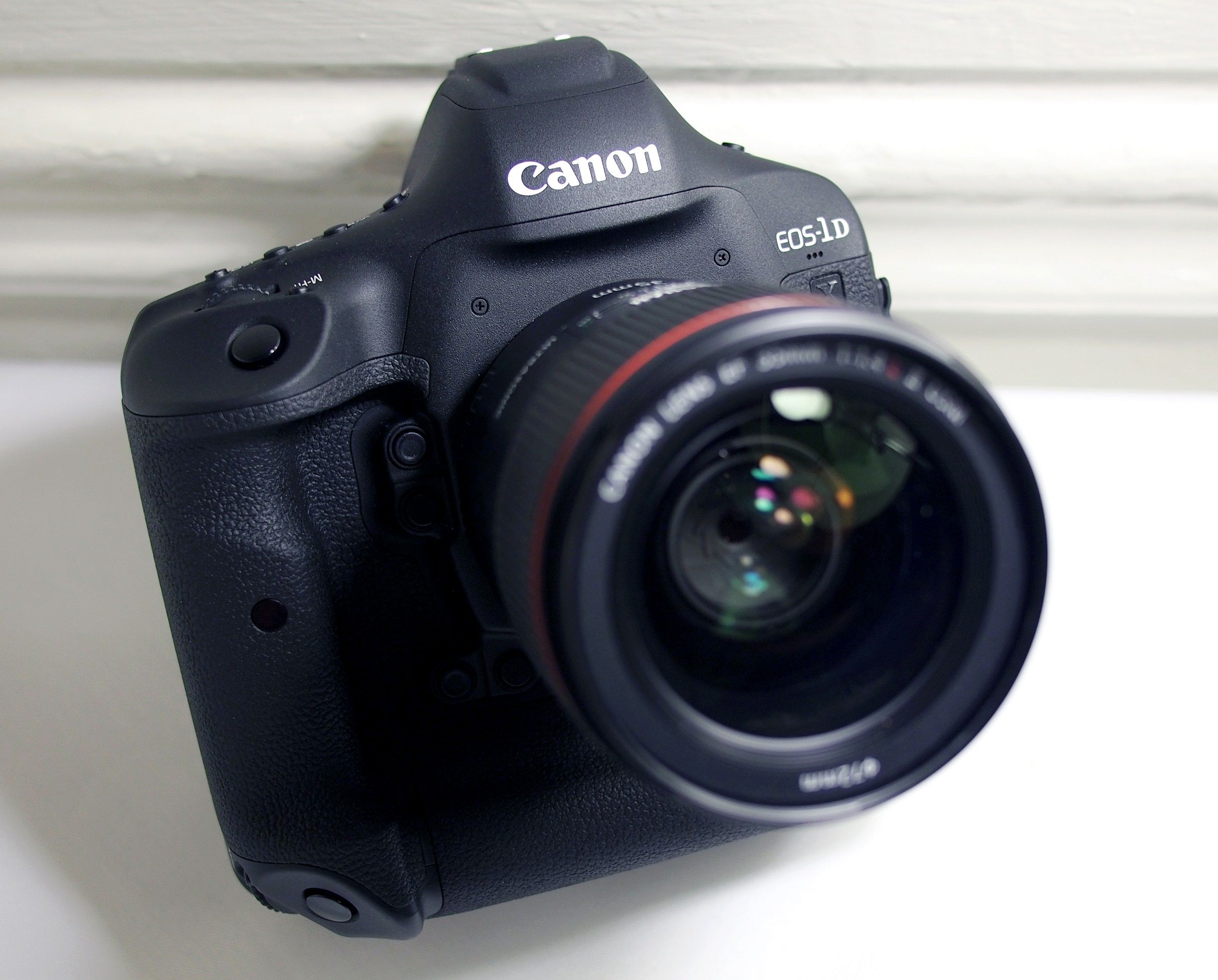 Canon EOS-1D X Mark II Review