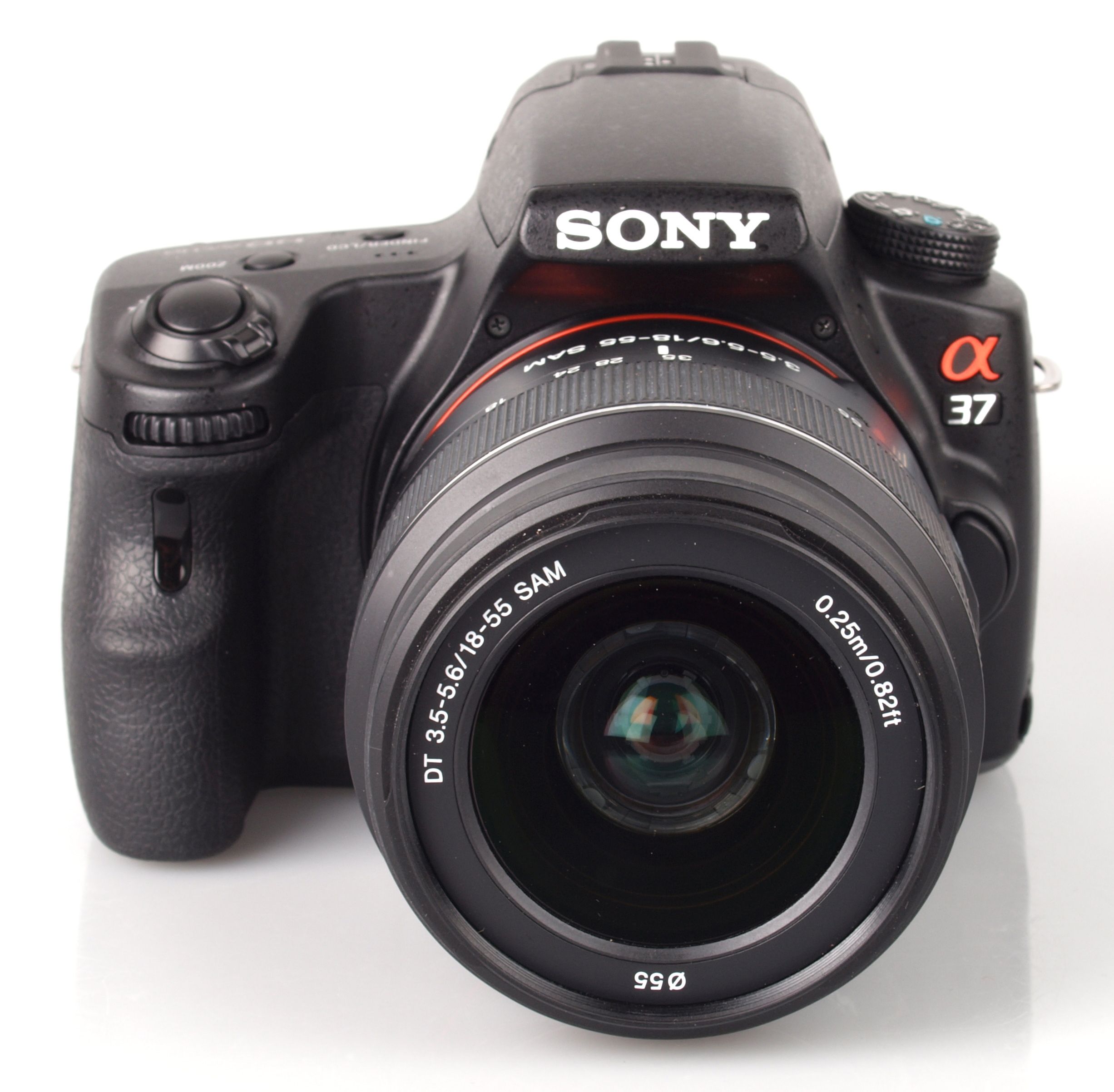 Highres Sony Alpha A57 Body and Lens 1 1341993722