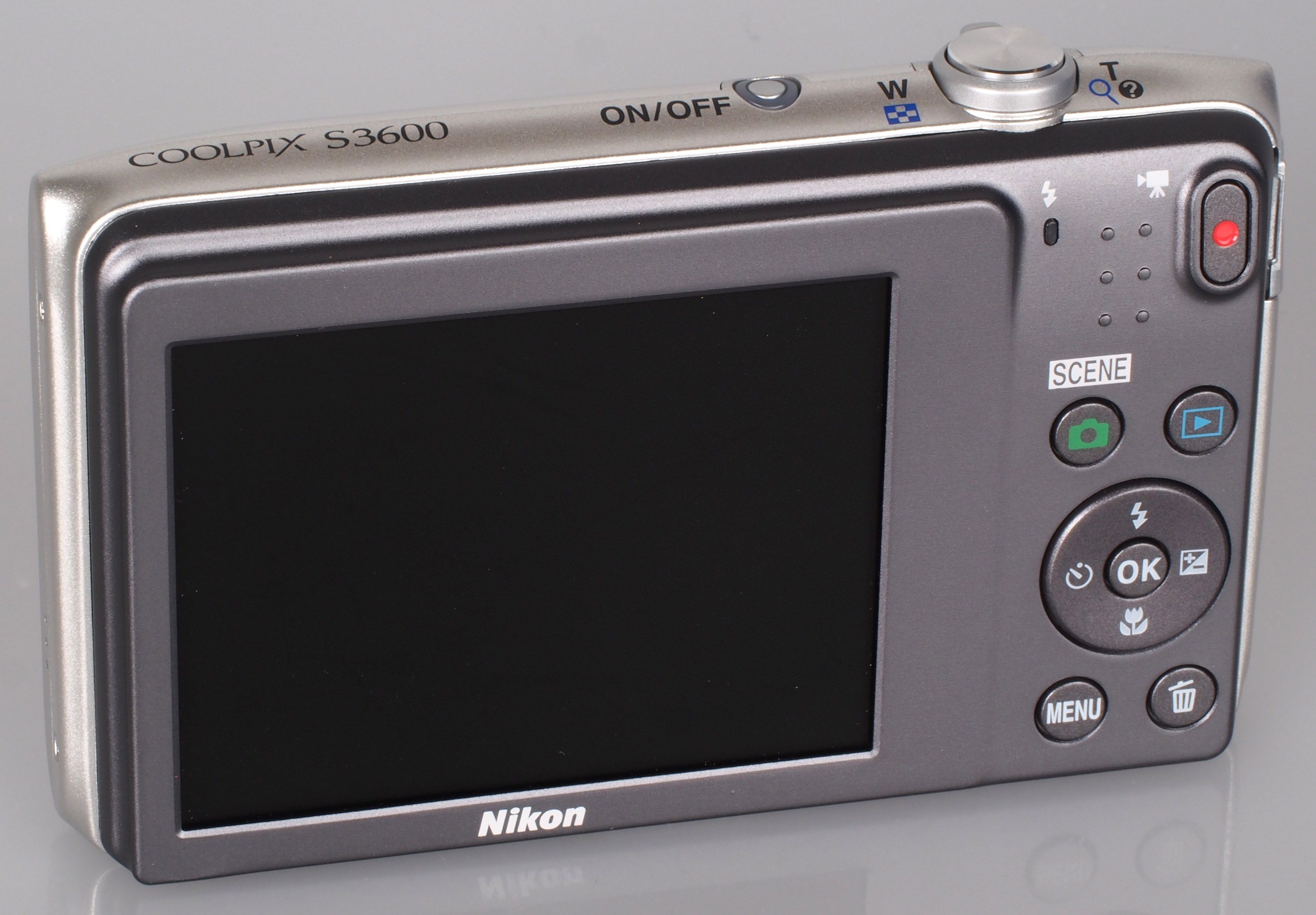 Highres Nikon Coolpix S3600 Silver 7 1392806033