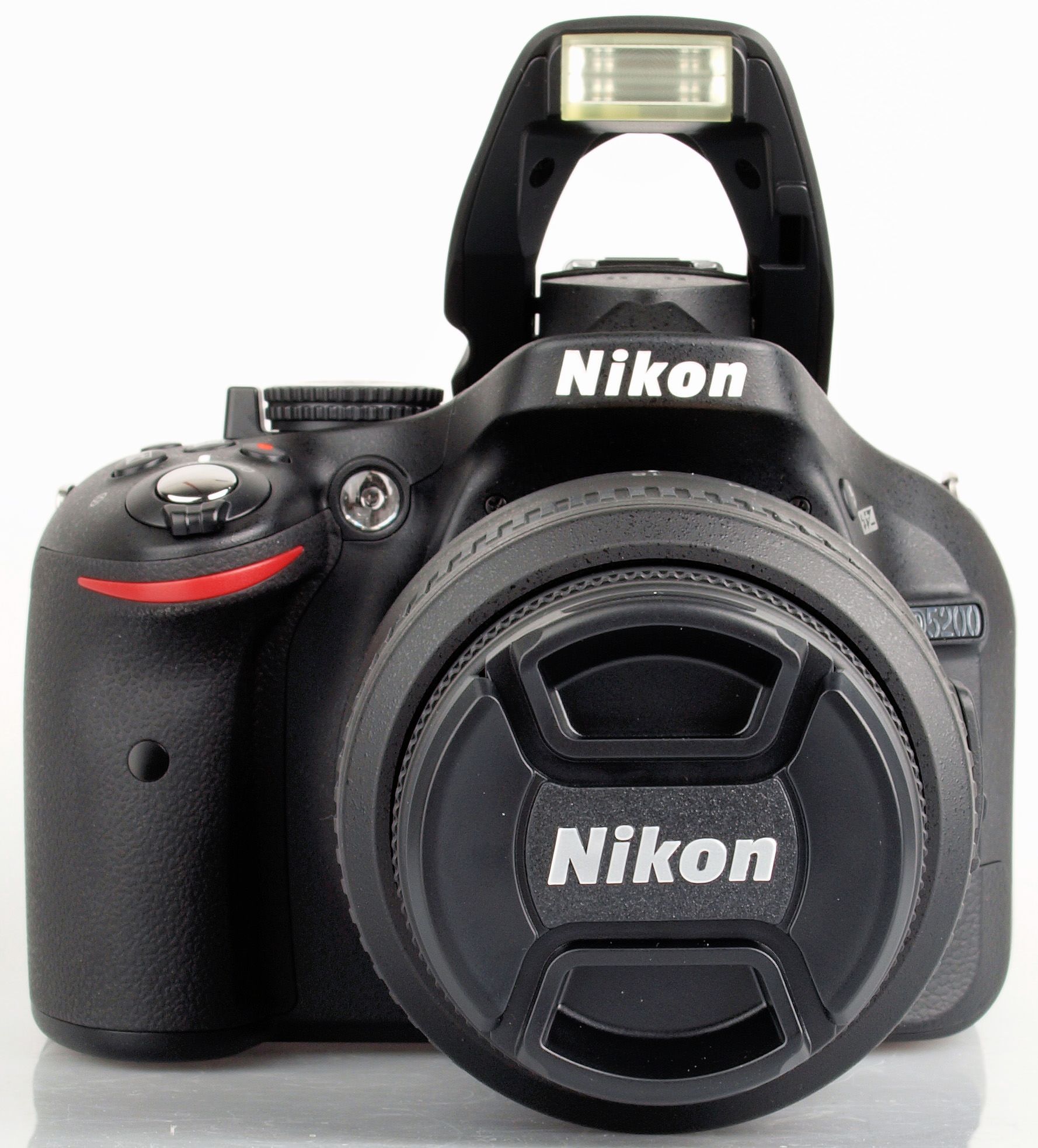 Highres Nikon D5200 2 1357642693