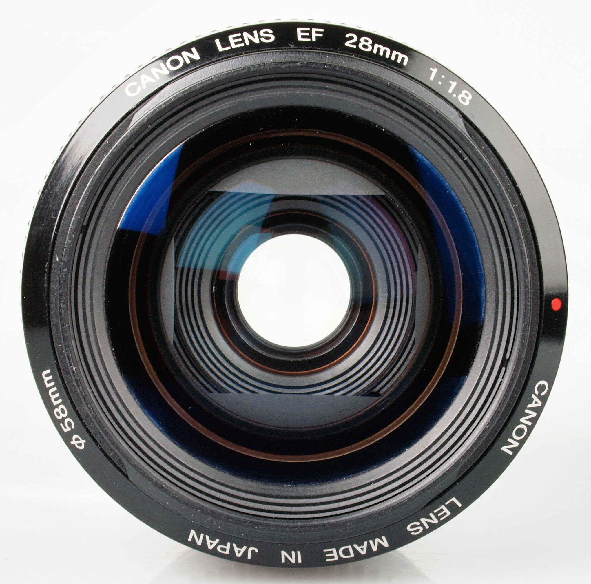 Canon EF 28mm f/1.8 USM Lens Review