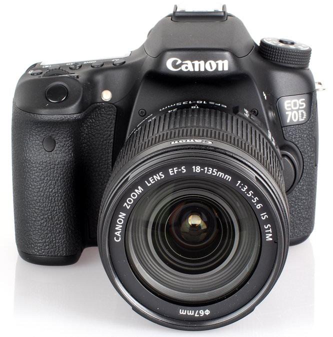 Canon EOS 70D DSLR Review: Canon EOS 70D With 18 135mm STM Lens (2)