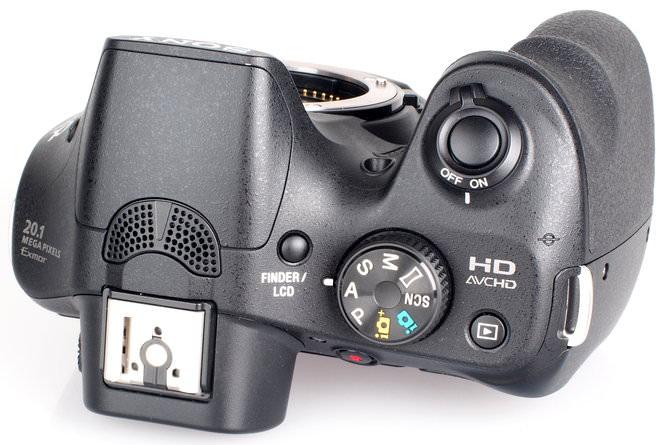 Sony Alpha 3000 Mirrorless Camera Review: Sony Alpha A3000 (1)