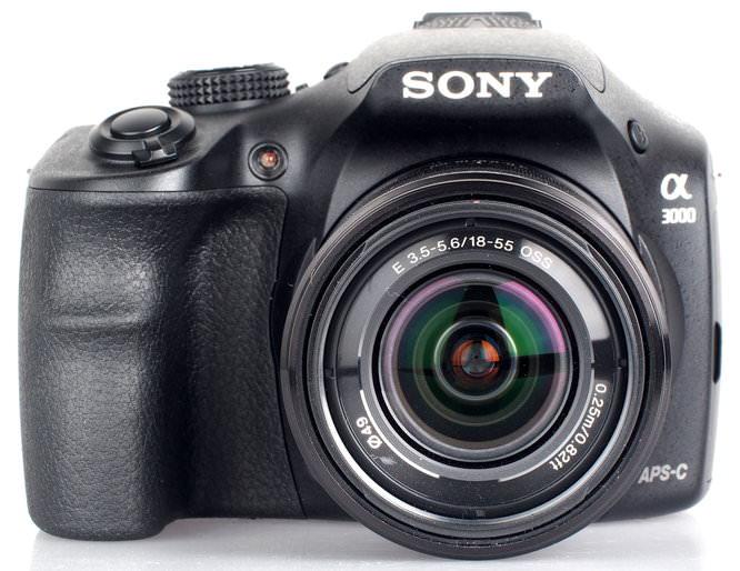 Sony Alpha 3000 Mirrorless Camera Review: Sony Alpha A3000 (2)