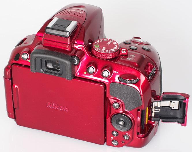 Nikon D5300 Digital SLR Review: Nikon D5300 Red (14)