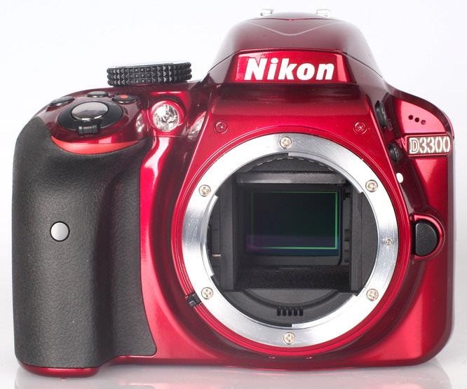 Nikon D3300 DSLR Review: Nikon D3300 Red (9)