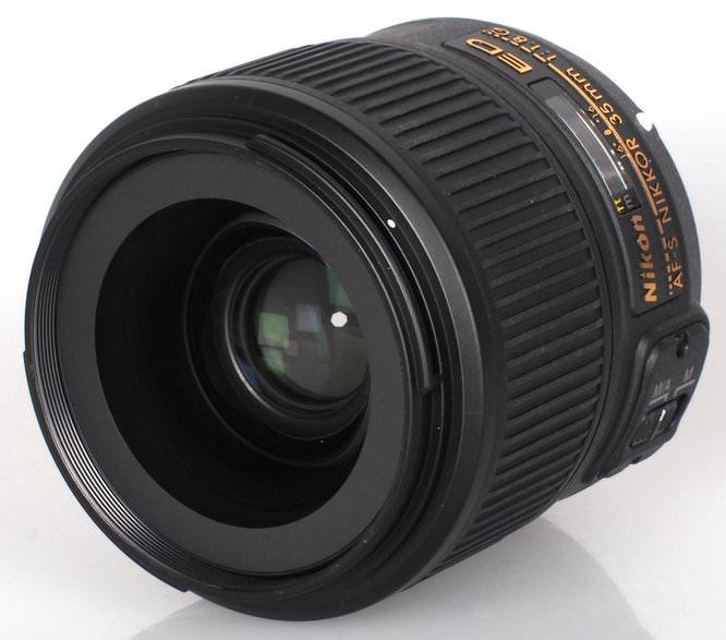 Nikon AF-S Nikkor 35mm f/1.8G Lens Review