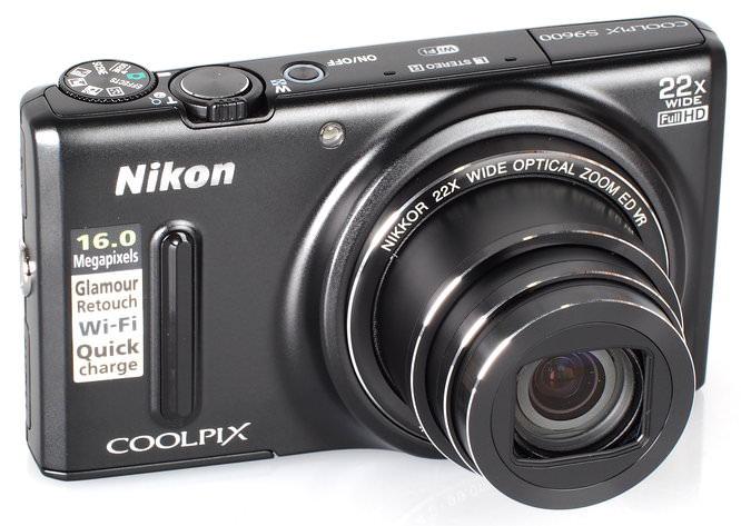 Nikon Coolpix S9600 Review: Nikon Coolpix S9600 Black (3)