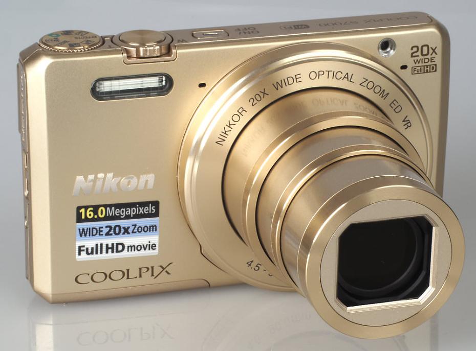 Nikon Coolpix S7000 Review: Nikon Coolpix S7000 Gold (4)