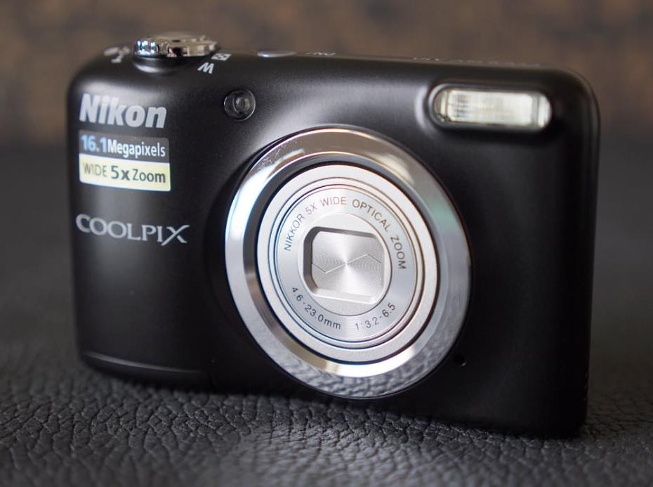 Nikon Coolpix A10 Review: Nikon Coolpix A10 Black (2)