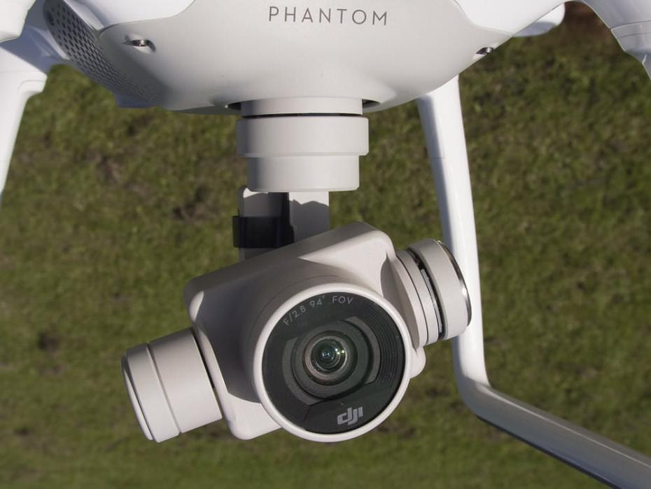 DJI Phantom 4 Review: DJI Phantom4 Drone Camera Close