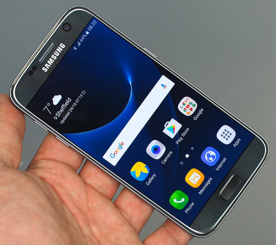 Samsung Galaxy S7 Smartphone Review : Samsung Galaxy S7 Black (11)