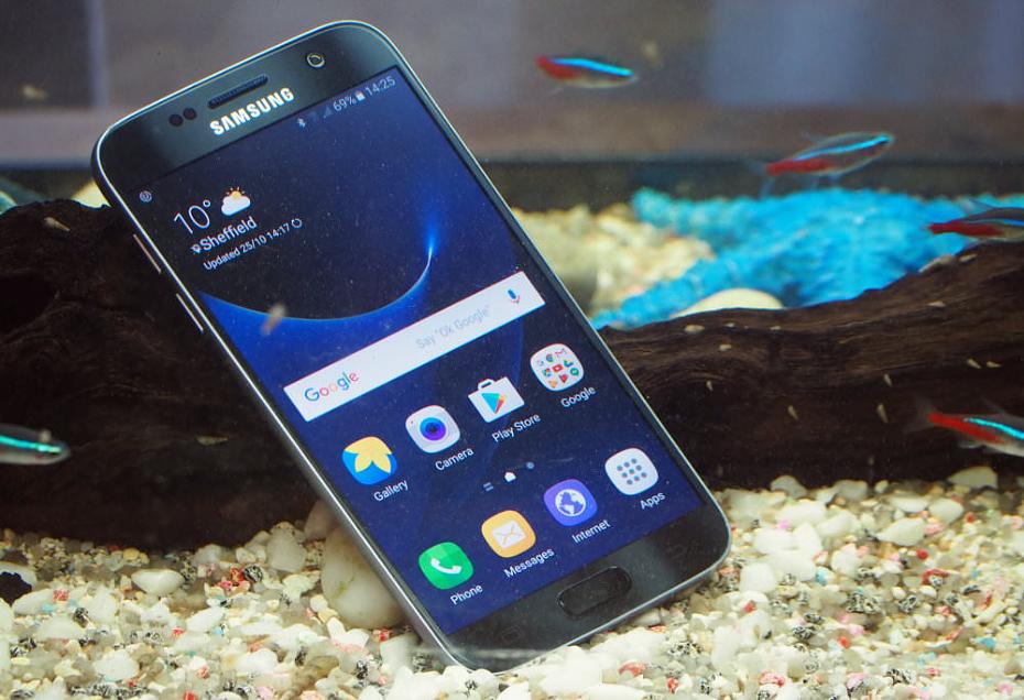Samsung Galaxy S7 Smartphone Review  - Verdict: Samsung Galaxy S7 Underwater