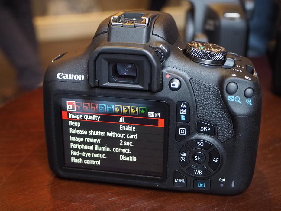 Canon EOS 2000D Review: Canon EOS 2000D 24mp (7)