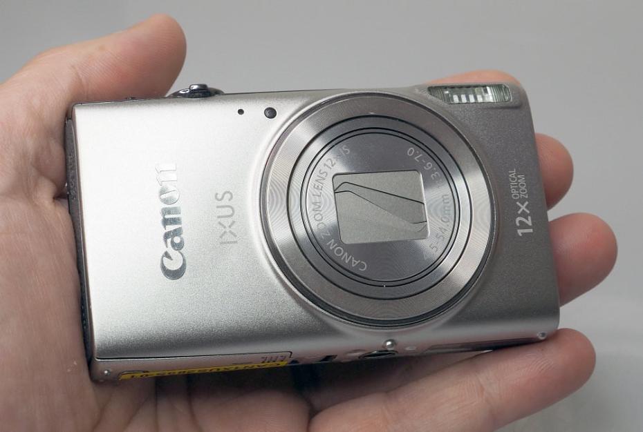 Canon IXUS 285 HS Review: Canon IXUS 285 HS Silver (1)