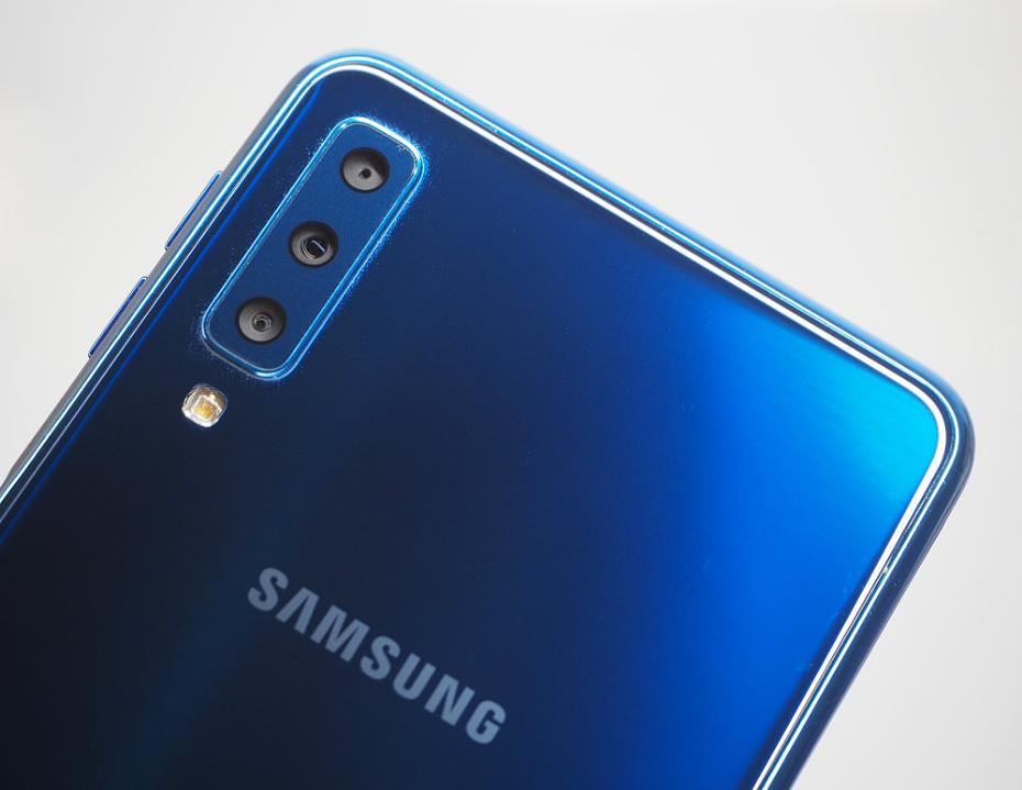 Samsung Galaxy A7 (2018) Review