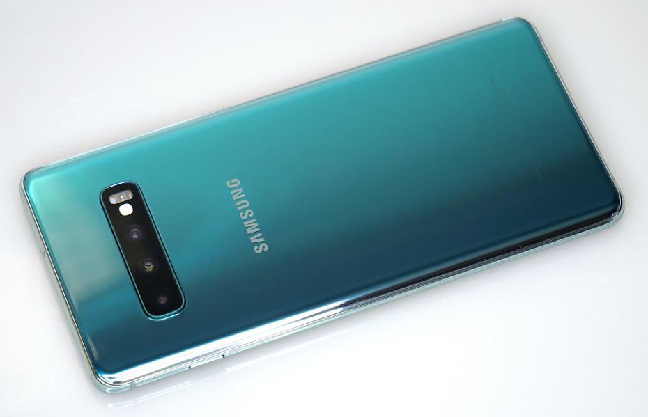 Samsung Galaxy S10 S10+ Plus Review - Verdict: Samsung Galaxy S10 Plus Green (8)