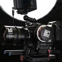 RED KOMODO CAMERA + VESPID (6 LENS KIT)