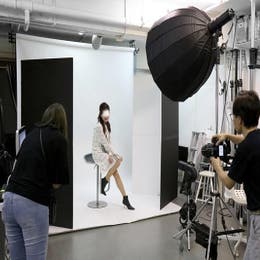 Foldable V-Flat (Black/White)