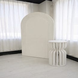 Rippled arch and plinth