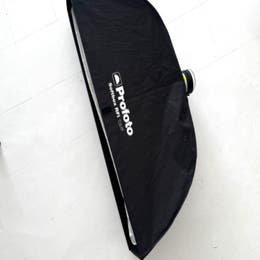 Profoto 1x4 strip box