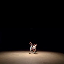 BLACK VOID CHROMAKEY VFX CURTAIN AND FLOOR