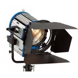 1k tungsten fresnel + stand
