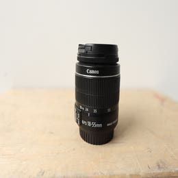 EF-S 18-55mm f/3.5-5.6 IS II