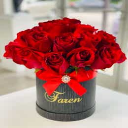 Round box black or white bouquet style (Standard)