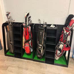Extremely Average Golf Clubs