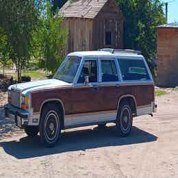 1986 Ford Ltd Country Squire