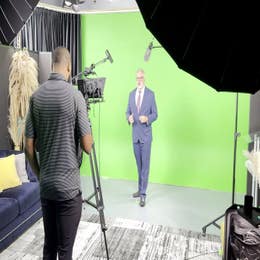 Extra camera operator