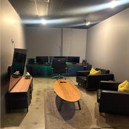 Edit Bay 2