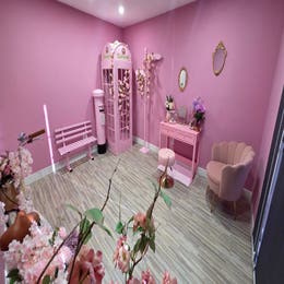 Pink themed room