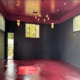 suesandgirls@gmail.com