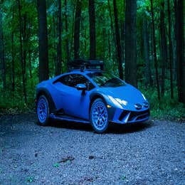 2024 Lamborghini Huracan Sterrato (Blue)