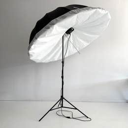 Flash avec parapluie / Flash with umbrella