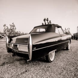 1967 Cadillac Deville Convertible - Photo Prop