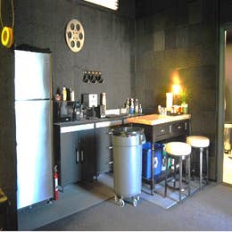 Large Open KITCHEN/Craft Services - 5-hr minimum