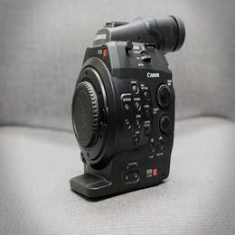 Canon EOS C300