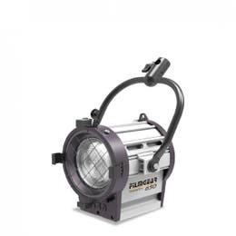 650W tungsten Fresnel + stand 
