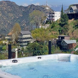 Jacuzzi